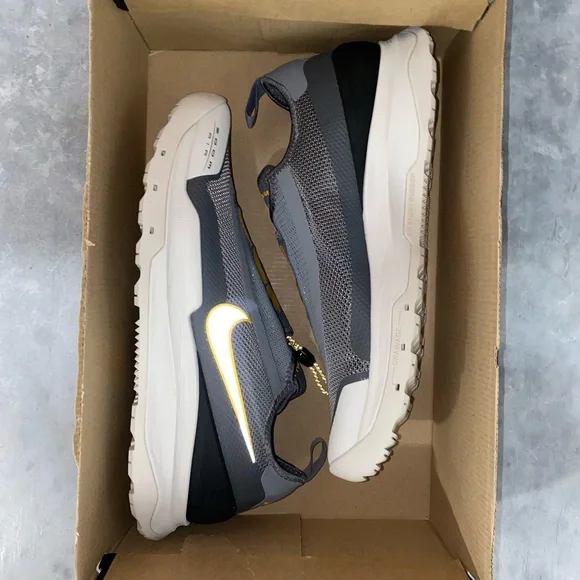 Nike Shoes Mens Nike Acg Zoom Air Ao Grey Metallic Grey 3m